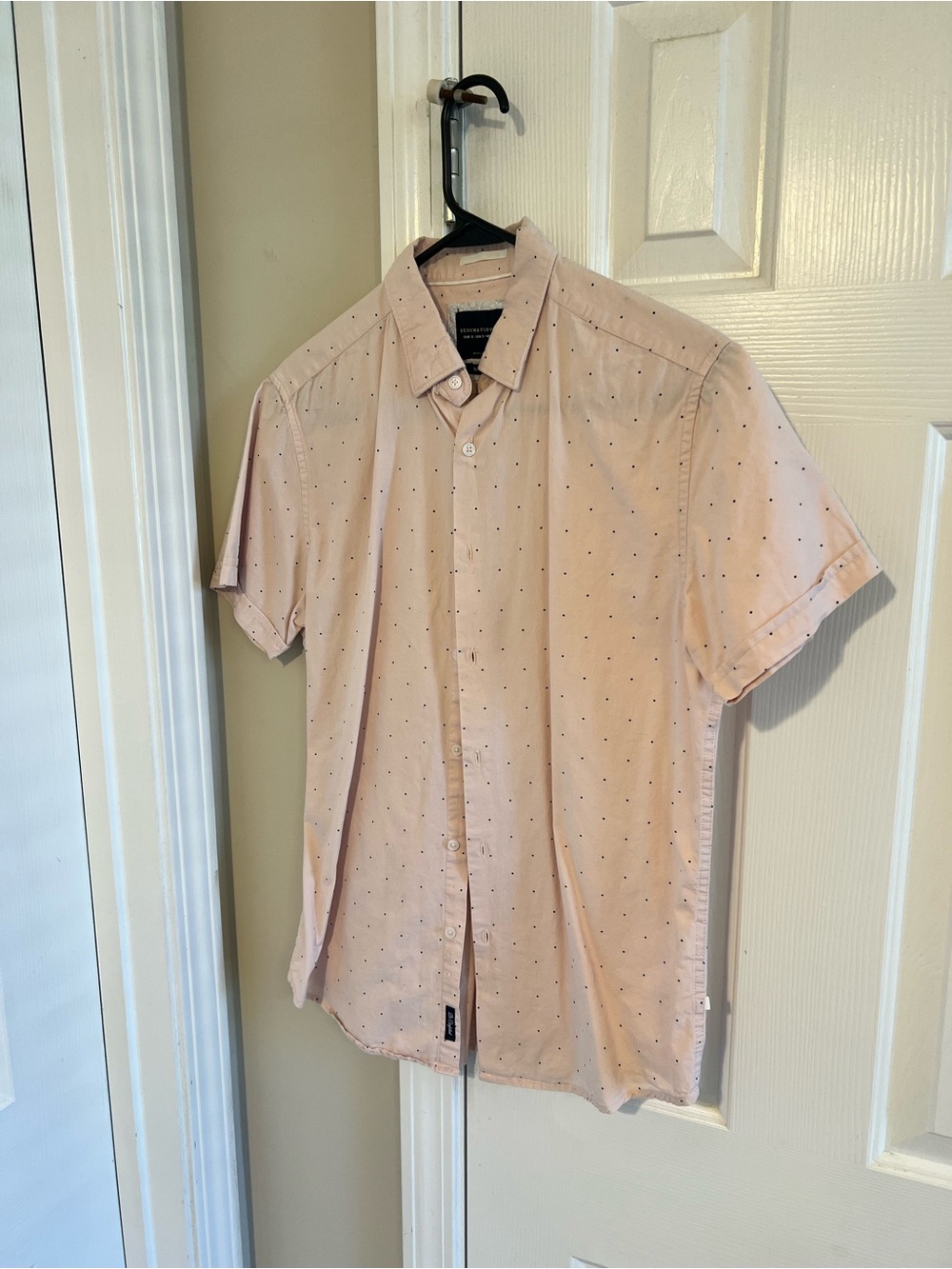 Denim & Flower Light Pink Short-Sleeve Button-Down with Micro Dot Print